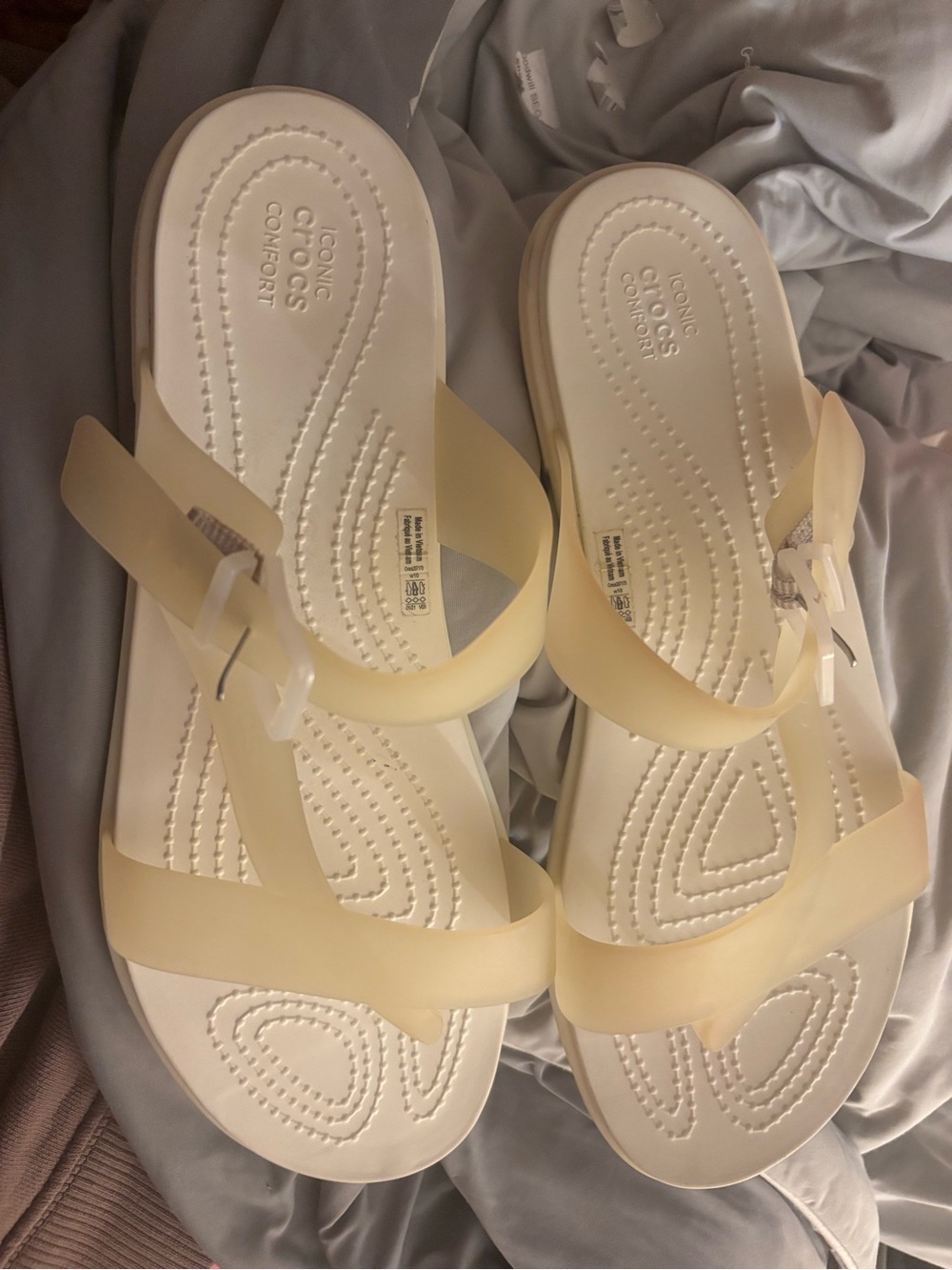 Crocs Women's Tulum Translucent Toe Post Sandals size 10